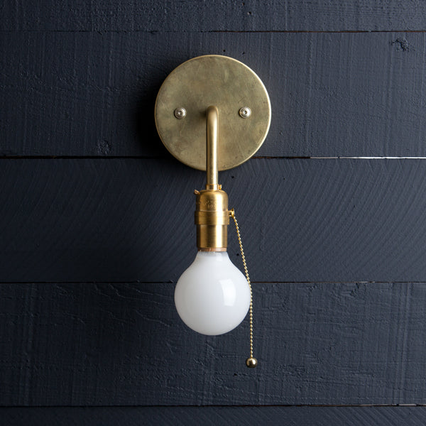 Mid Century Brass Wall Sconce - Pull Chain